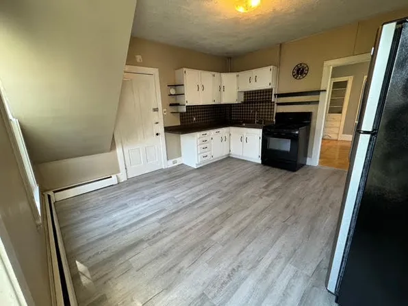 49 Alba St #1, Portland, ME 04103