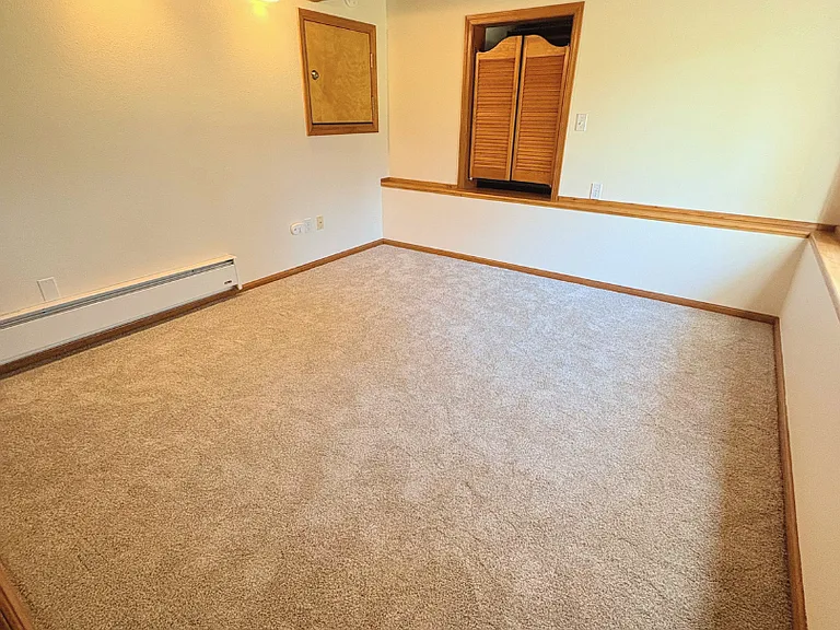7205 SW Burl Dr — Photo 27