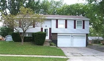 221 Southerly Hills Dr photo 1