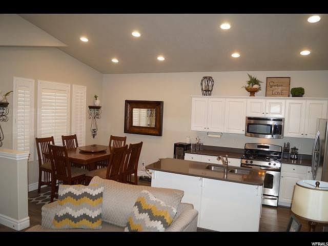 1st image of 3068 S Finsbury Ln