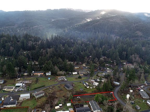 4th image of 90 N Hillside Dr #5