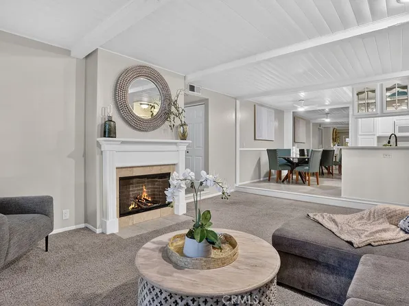 21372 Brookhurst St Unit 226, Huntington Beach, CA 92646