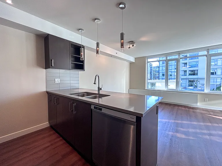 180 Switchmen St — Photo 50