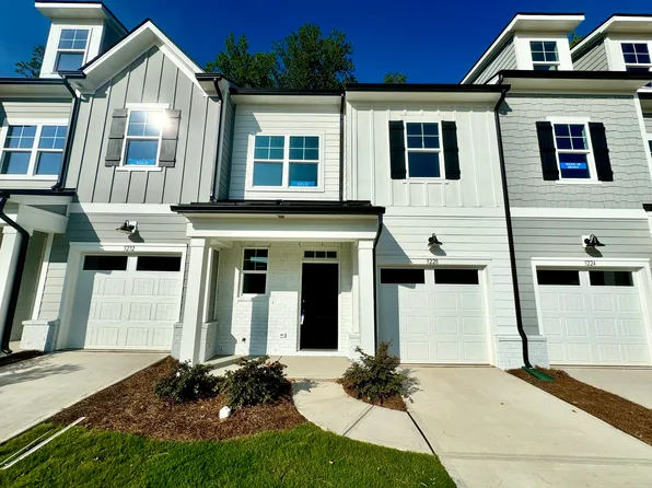 3228 Finchborough Ct, Charlotte, NC 28269