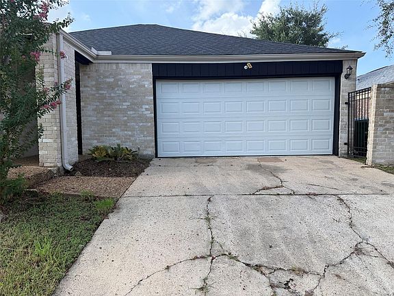 2nd image of 7822 Albin Ln