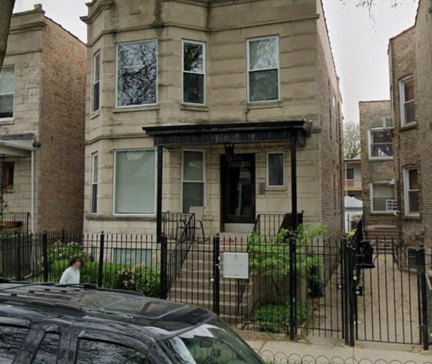 1st image of 2742 N Albany Ave #1