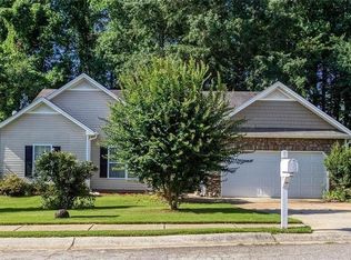 371 Oakhaven Way, Villa Rica, GA 30180