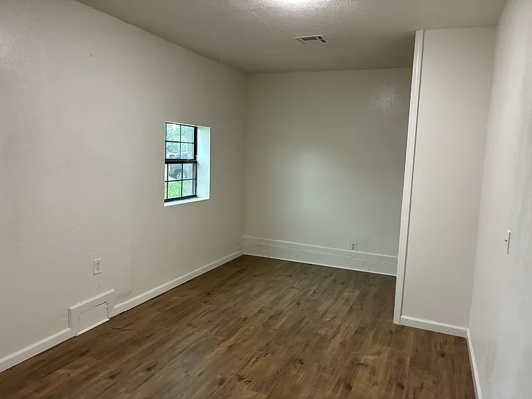 601 Kay Hill Ln — Photo 6