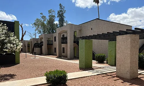 Sundowner Apartments Photo 1 Sundowner Apartments Photo 1