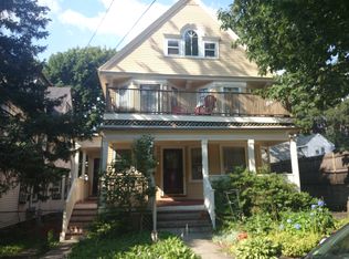 28 Glen Rd, Jamaica Plain, MA 02130