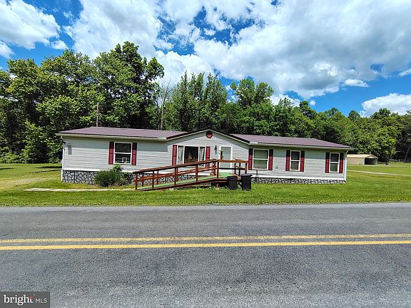2nd image of 3021 Arch Rock Rd