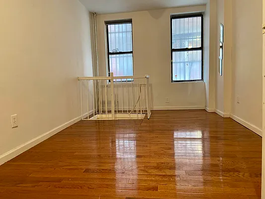Rented by J Misrahi Realty Corp | media 3