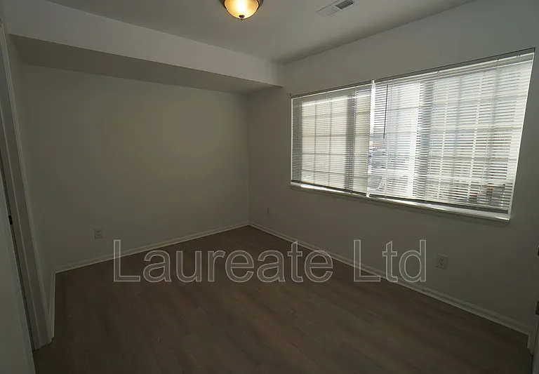 2995 W Yale Ave — Photo 24
