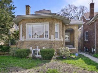 8027 S Chappel Ave, Chicago, IL 60617