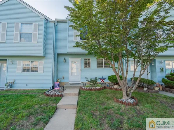 775 Darlington Dr #149, Old Bridge, NJ 08857