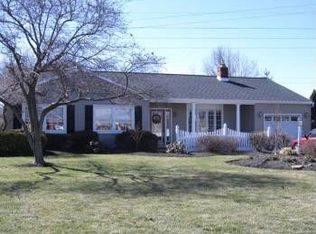 1088 Plowshare Rd, Blue Bell, PA 19422