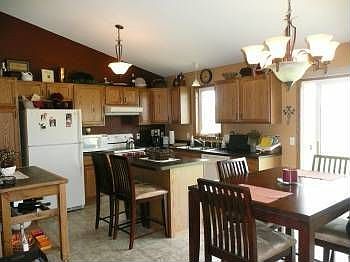 4th image of 120 Torrey Pines Ct