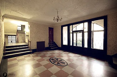 Rented by Jason Rosenberg, LREB