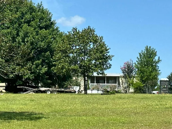 25542 Broadridge Dr, Picayune, MS 39466