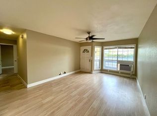 262 Mananai Pl APT B, Honolulu, HI 96818