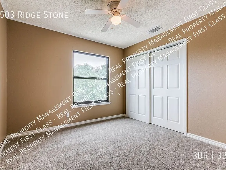 8503 Ridge Stone St — Photo 11