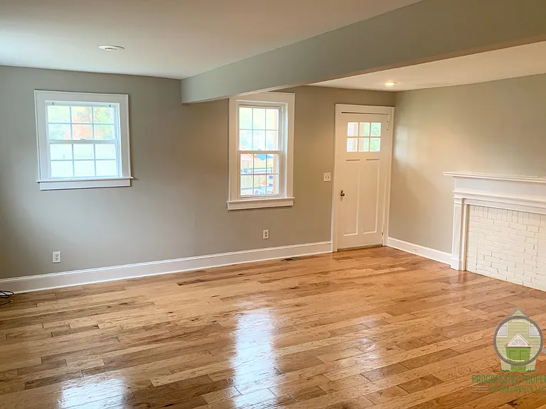 19 Skyland Dr — Photo 2