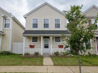 3099 Talon Cir, Aurora, IL 60503