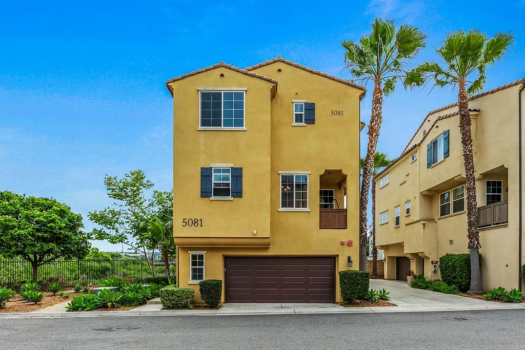 Building Photo - 5081 Cascade Way #101