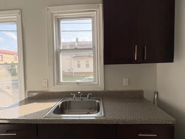 27 Normandy Pl #1, Irvington, NJ 07111