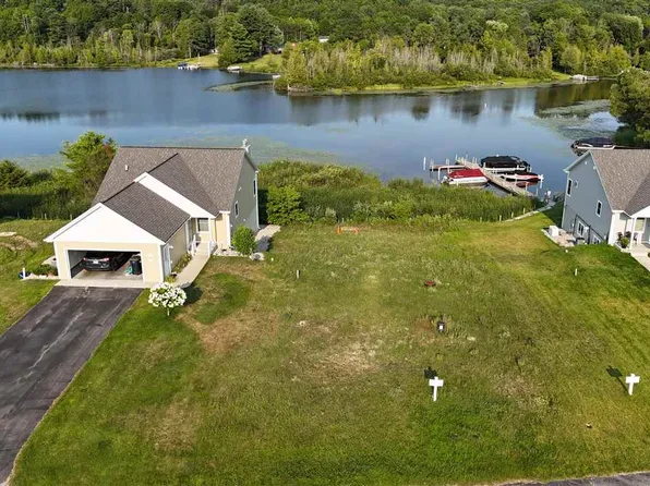 2806 W Shore Dr, Central Lake, MI 49622