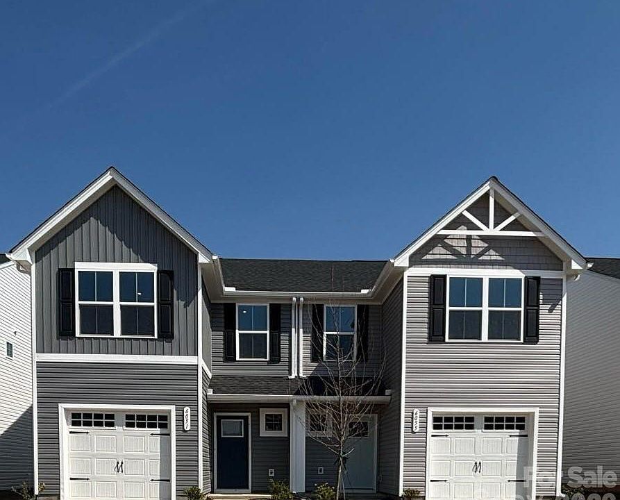 1st image of 6055 Bridle Creek Dr