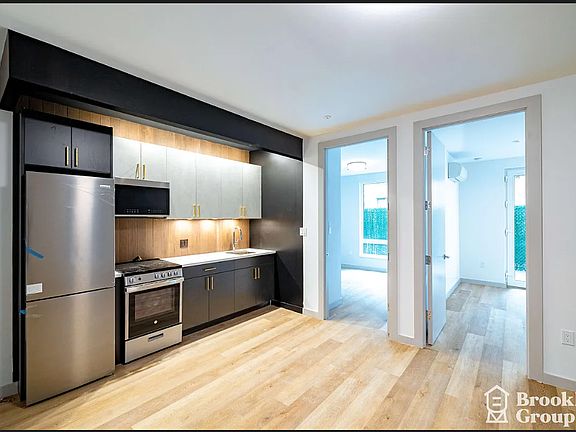 4th image of 26 Sherman Ave #5G