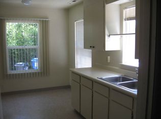 685 Willow Ave, Ukiah, CA 95482