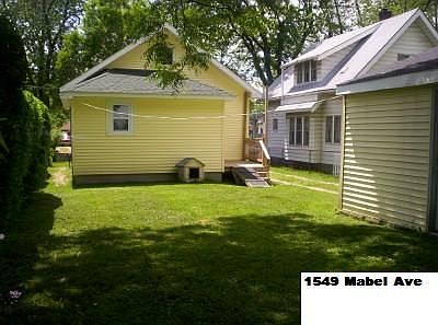 1549BackYard1
