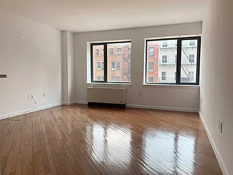 Rented by Addison Property Group