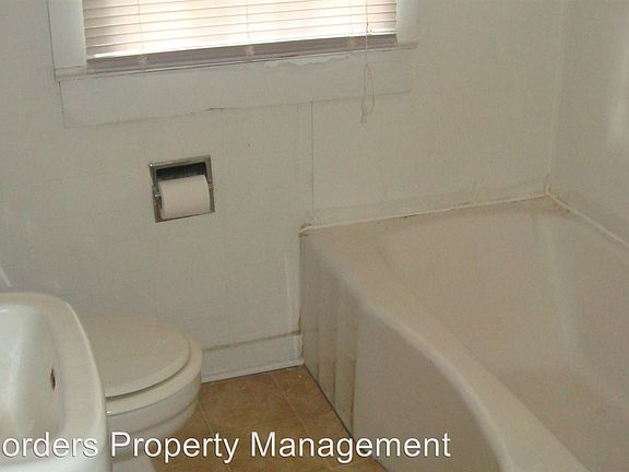3rd image of 208-A W Ann St