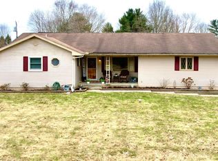 1591 Coonpath Rd NE, Lancaster, OH 43130