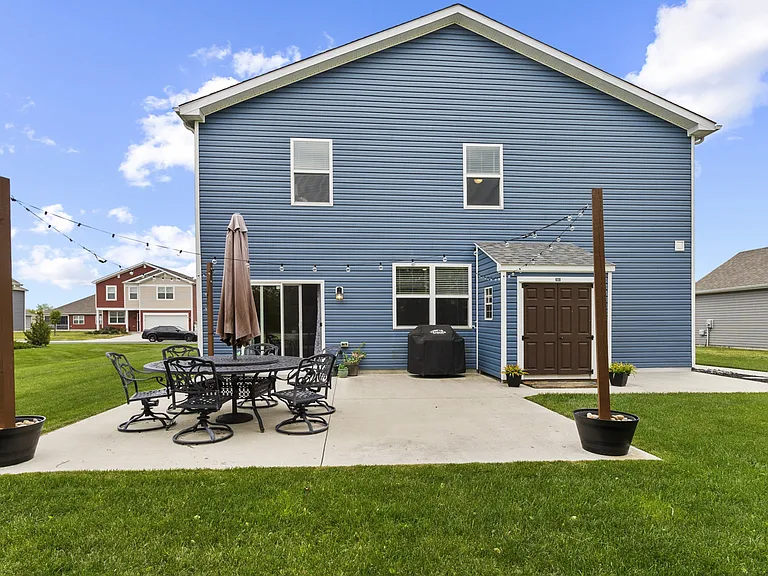 20576 Smithfield Cir — Photo 26