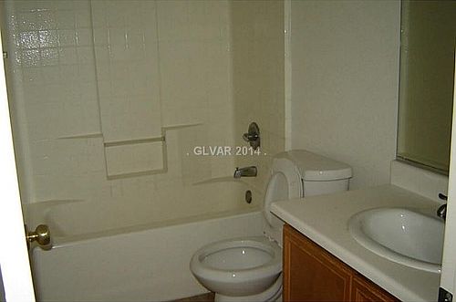 1st image of 5525 W Dewey Dr