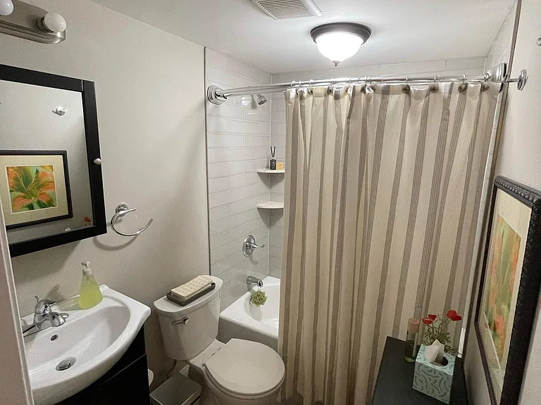 421 Pine St #1E — Photo 31