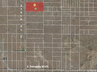 210 Saint E Largo Vista Avenue Ave #P-8, Palmdale, CA 93591
