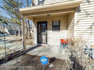 70 Azalea Cir, Jackson, NJ 08527