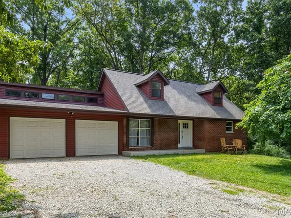 7052 Gwenmil Lake Ln, Cedar Hill, MO 63016