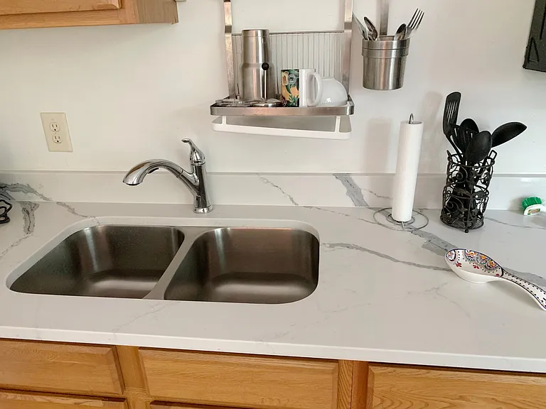 New marble countertop and sink