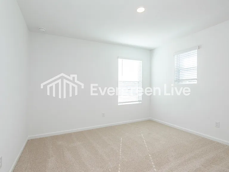 3634 Belstead Way — Photo 12