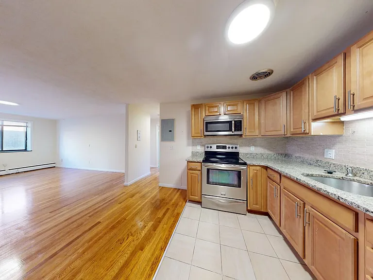 Babcock-Parkman Apartments — Photo 7