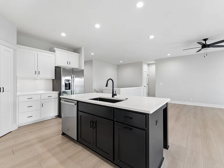 Vistancia Townhomes — Photo 7