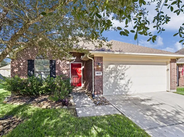 18127 Hillock Glen Ln, Cypress, TX 77429