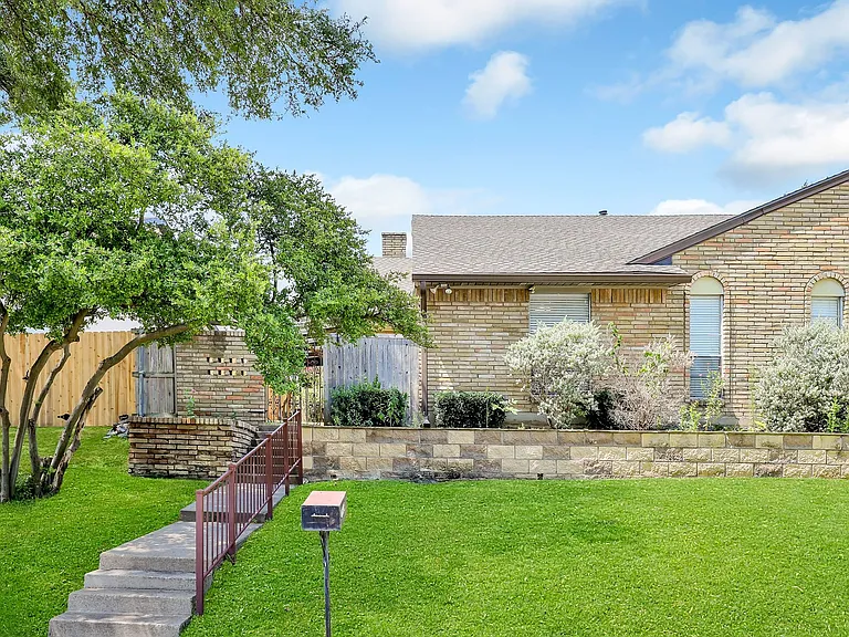 10639 Boedeker St. sits high on a hill overlooking the neighborhood. Attached garage leads directly into the house with no stairs.