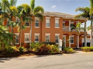 2825 NE 6th Ave, Wilton Manors, FL 33305